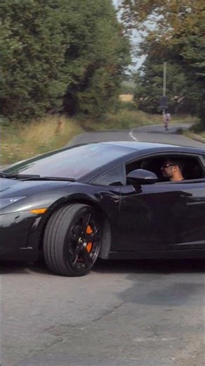 Lamborghini Gallardo Brutal Acceleration Sounds