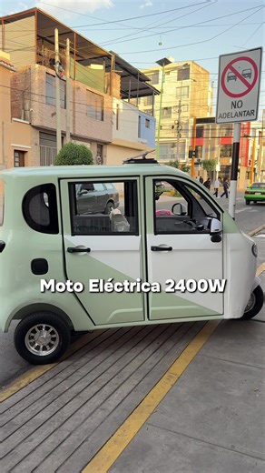 Moto electrica de 2400w , Buena fuerza para subir pendientes , ideal para trabajo o uso personal , para más información al 9️⃣2️⃣5️⃣3️⃣0️⃣0️⃣4️⃣0️⃣9️⃣ #motoelectrica #arequipa #tacna #trimotoelectrica
