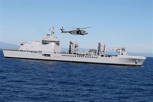 Guerra Iran, la Marina militare italiana pianifica l'eventuale "invio di 4 navi a Hormuz"