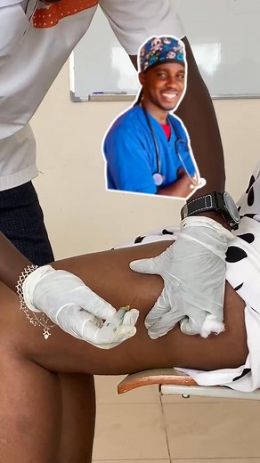 💊 Curso de Administração de Medicamentos e Farmacologia Aplicada em Enfermagem – 8ª Edição 💊 A Academia de Saúde Hipocrático realiza 2 dias de formação prática e teórica, voltada para estudantes e profissionais da saúde que desejam aprofundar seus conhecimentos. 📅 Mês: Novembro ⏰ Horários: - Turma 1: 09h às 12h - Turma 2: 12h30 às 15h30 💰 Investimento: 15.000 KZ (certificado incluído) 📍 Local: Instituto Médio Técnico e Politécnico Privado de Saúde CB-Ruseth (após a Clínica Multi-Perfil, jun