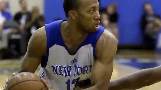 Basketball player OK after eye pops out of socket