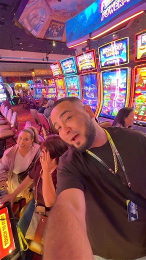 This new Slot machine could bring me back to playing single reels #slots #casino #jackpot | Lots of Slots