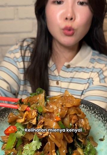 Supper Wok Bandung: Kedai Makanan Thailand Halal di Cihapit
