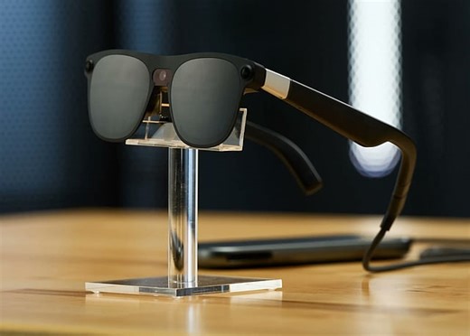 Google’s first AI glasses arrive in 2026 | News.az