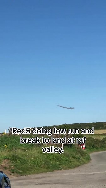 #aviation #foryou #foryoupage #redarrows #rafvalley #raf
