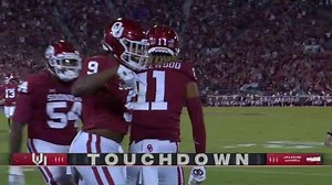 Caleb Williams impresses with 5 TDs in starting debut