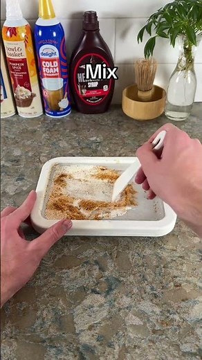 DIY Rolled Ice Cream Tutorial! And so EASY🤯#rolledicecream #biscoff #easyrecipes #diydesserts