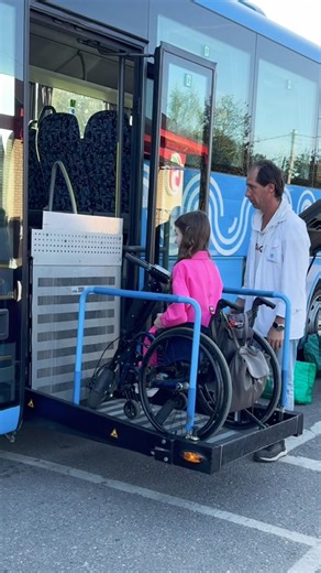 Bus with lift