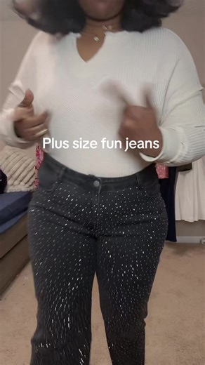 THICK GIRL APPROVED: 1X I’m 5’7 225lbs | so in love with the sparkle of these jeans 😩🤏🏾 #jeans #plussizefashion #midsize #tryon #review