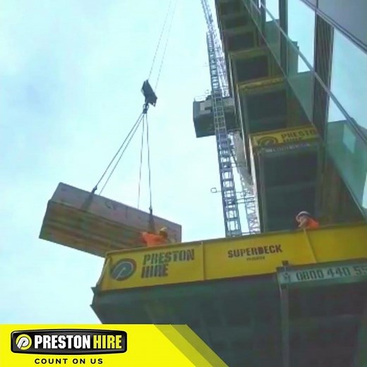 The SuperDeck Retractable Loading Platform doing its thing 👍