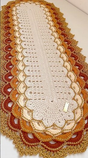 Crocheted table runner 🤩🤩
