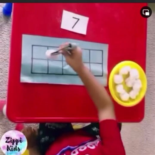 Snowball ten frame counting Math fine motor activity for preschoolers and kindergarteners! | Zippi Kids Corner
