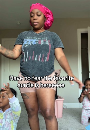 🤪🤪 Feeling spontaneous! Might prank the whole house today 🤣 #fyp #pov #momlife #auntie
