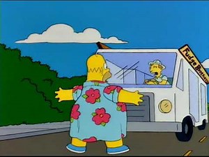 The Simpsons (King Size Homer) - OH, THAT RASPBERRY!!