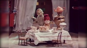 Grandmother pays a visit. Excerpt from "Meet the Babushka" Soviet animation film, 1984 | Soviet Visuals