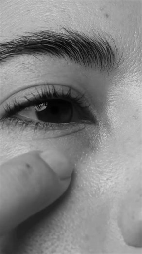 You can get 8 hours of sleep and still look exhausted — here’s why. After 35, collagen loss and thinning skin make dark circles, puffiness, and fine lines impossible to hide. Our Advanced 7X Eye Serum targets the real cause — not just the symptoms. Formulated with nano-encapsulated Vitamin C & Hyaluronic Acid, it penetrates deep to rebuild collagen and hydration from within. 💧 Cold-processed below 40°C to preserve full potency 🌿 Certified Organic & Cruelty-Free ✨ Buy 1 & Get 1 50% OFF — Limite