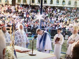 LIVE VIDEO/ Slujba de Liturghie de la Mănăstirea Nicula. Predica Mitropolitului Clujului, IPS Andrei