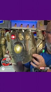 3K views · 21 reactions | @worldofwayneofficial is already building his own Infinity Gauntlet.  Now the future of humanity is in his hands!  Are you also assembling this colossal build-up model? Share your progress with us using the hashtag #myfancollection. ⁣ ⁣ ⁣ #fanhome #myfancollection #hobby #buildupmodel #scalemodel #collector #infinitygauntlet #gauntlet #infinitystones #thanos #marvelstudios #avengersinfinitywar | Fanhome | Facebook