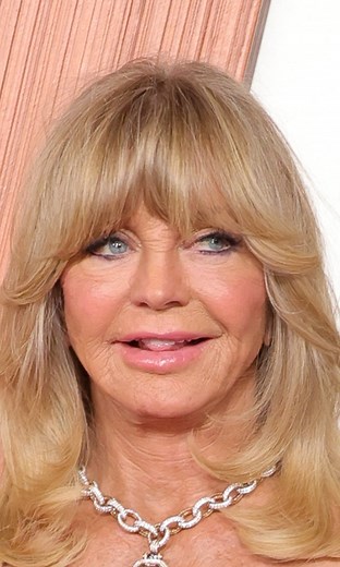 510K views · 6.9K reactions | Why #GoldieHawn's Oscars 2025 Appearance Has Everyone Worried | Nicki Swift | Facebook
