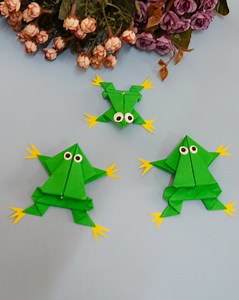 4.5K views · 132 reactions | How To Make a Paper Jumping Frog - Fun & Easy Origami#papercraft #papercrafting | Arts&Crafts | Facebook