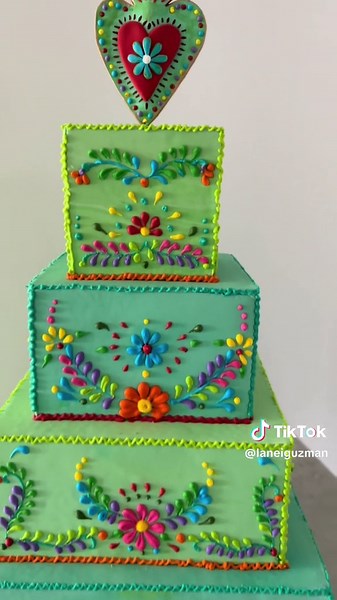 Te encanta? Comenta!! . www.azucarrococo.com #megustapati #mexicanstyle #cake #viral #cakedecorating #reels #reelsinstagram #reelstiktok #tiktoker #fyp #explore #cakes #celebration #lafiesta #fieston #fondant #mexico #chicago ##chicagobakery #cakeartist #cakedesigner #mexicanembroidery #love #azucarrococo #🍰 #❤️