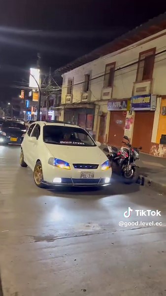 El equipo en la rodada de @rutas_04, gracias por la invitación somos GOOD LEVEL 🏆🔥