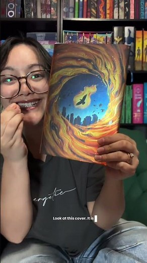 Newest ✨Divergent Collectors✨ edition perfect to snag up ahead of the 2 new divergent books