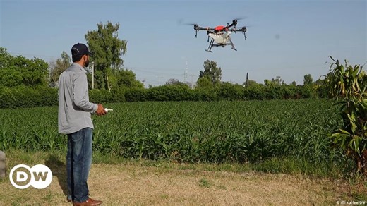 Pakistan farmers adopt agricultural drones