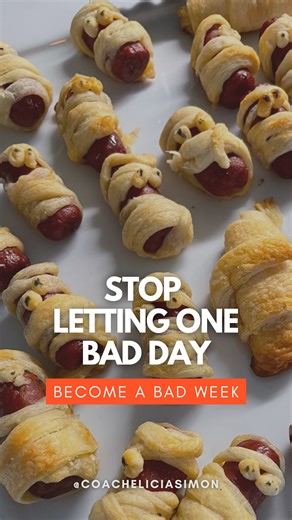 Yesterday didn’t go as planned. Too much food. No water. Zero structure. Chips, parent tax 🍬, late night And now the voice says: “I’ll just start again Monday” or “I’ll just wait till Thanksgiving’s over.” But here’s the truth: You don’t need to write off today or even your whole November. You just need to come back today. Consistency isn’t about being perfect through the holidays. It’s about choosing again — even after the off days. DM “STUCK” if you’re done with all-or-nothing spirals. | Elic