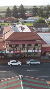 Sunny Day in Port MacDonnell ☀️ | Victoria Hotel - Bay Pub at Port MacDonnell, S.A.