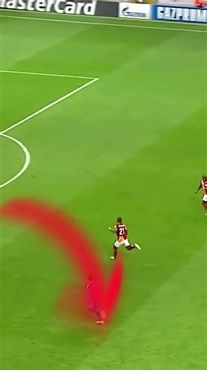 This Goal Proves Ronaldo Is A Machine🦾 #cr7 #messi10 #football #realmadrid #barcelona #foryoupage #fyp
