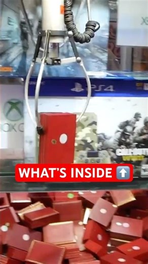 PS4 Mystery Box Claw Machine 🎁