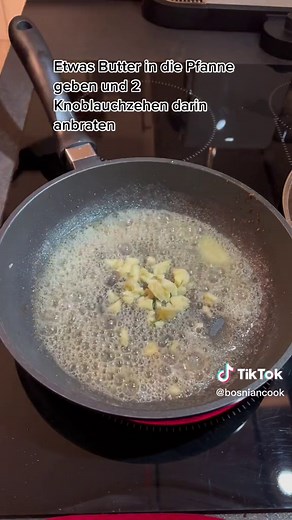 Leckerer Lachs in Spinat-Tomaten-Sahnesoße Rezept