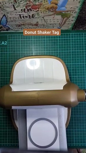 8.1K views · 79 reactions | Donut Shaker Tag Vintage Coffee #lifeofmrsd #junkjournaling #scrapbooking #hobbycraft #craft | Mrs. D. | Facebook