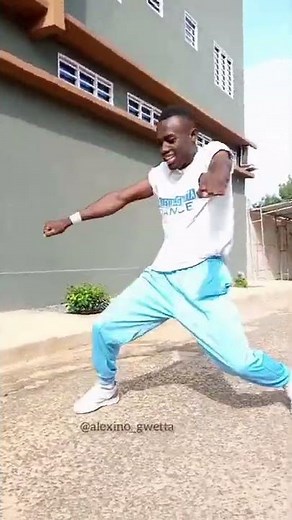 Overloading Mavins Dance by Alexino Gwetta