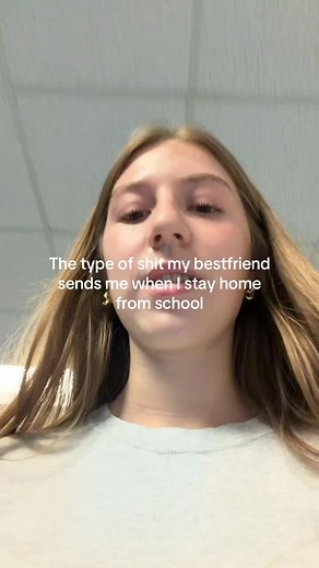 Edit: this is my best friend of eight years. She’s also in a relationship, and all four of us are very close friends. So to us, this is not weird at all🤗. ##bsf##bf@@Kels@@WHATTHACALEB