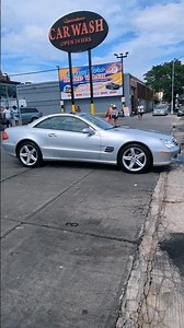 2004 Mercedes-Benz SL500