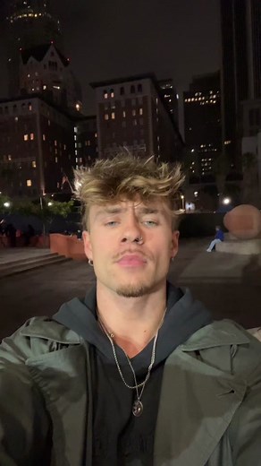 Magic Mike kinda night @llaurengibson