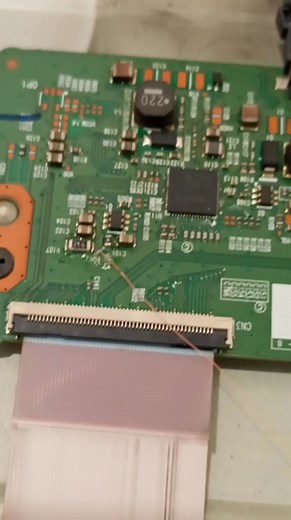 188K views · 2.3K reactions | LG 49lk5100 gambar bergaris macet macet Cut odd+event by pass to vgh Kerusakan sama perbaikan kadang berbeda #tv #repair | Sap Poro | Facebook