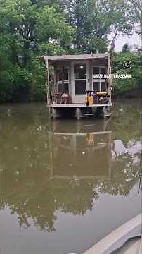 Q&A Houseboat Life