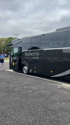 Fleet Friday from our 2026 Summer Brochure Launch🚌🤍✨ Over at Roberts Holidays we’re thrilled to be celebrating the launch of our brand-new 2026 Summer Brochure! And what better way to mark the occasion than by showcasing one of our stunning vehicles to all our wonderful customers? Sleek, stylish, and spacious, our coaches are perfect for groups who want to enjoy every journey in comfort and luxury. 🔗To enquire about our private hire services contact our friendly team on 01530 816 424 or head 