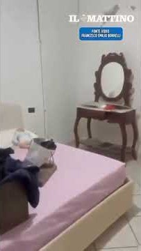 Terremoto Campi Flegrei, i danni in una casa di via Napoli