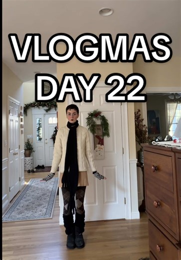 Vlogmas day 22: trip to the farm the migraine continues #morningroutine #vlogmas #adventcalendar #groceryshopping #gingerbreadhouse