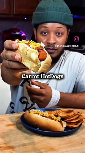 Lets make Carrot Coney Dogs! 🌭 Recipe ⬇️: Ingredients: 4-8 medium carrots, peeled and skinny ends trimmed Vegan hotdogs buns Marinade: 1/4 c. soy sauce 1/4 c. Rice vinegar 1 tsp. maple syrup 1/2 tsp. garlic powder 1/2 tsp. smoked paprika 1/2 tsp. Liquid Smoke Vegan Coney Sauce: 1 large white onion chopped 3 cloves garlic minced 2 ½ cups cooked brown lentils 16 ounces Muir Glen Tomato Sauce 2 Tablespoons yellow mustard 3 Tablespoons chili powder 1 Tablespoon apple cider vinegar 1 teaspoon cumin 