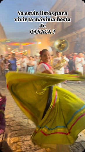 3.3K reactions · 62 comments | Ya están listos para vivir la expresión cultural más grande de oaxaca , México y Latinoamérica ? Vive la Guelaguetza 2025 殺 #oaxaca #mexico #guelaguetza #guelaguetza2025 #costumbres #tradiciones #folklore #danza #fiesta #calenda #desfile #desfilededelegaciones #desfiledeguelaguetza #viveoaxaca #vivemexico #visitaoaxaca #oaxacatravel #admiraoaxaca #boletosparalaguelaguetza #travel | Admira Oaxaca | Facebook