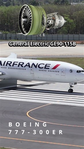 Phuket Airport Jet Engines Roar: A321 vs B777