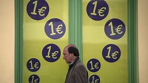 Ontario considers the benefits of basic minimum income | CBC Radio