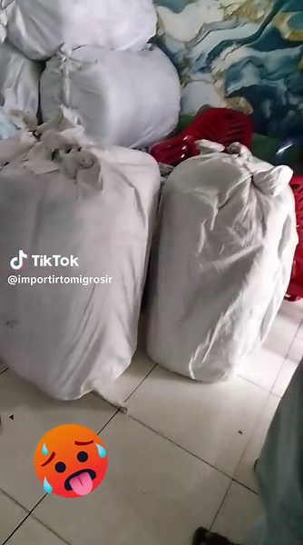 READY 😍😍....!!!!!!!! TERSEDIA 👇🤗👇🤗👇 HANDUK CATOON HANDUK TOWEL HANDUK KARAKTER HANDUK POLOS HANDUK MICROFIBER SELIMUT KARAKTER SELIMUT DEWASA KARPET MALAYSIA KARPET 3D KESET - KESET IMPORT KARPET IMPORT DLL Lokasi : JAKARTA BARAT Bisa ambil ke gudang langsung kalo/Jika ambil partai Di jual bal - balan ( PERBALL ), grosir untuk Distributor, Toko,Online shop, DLL PENGIRIMAN SELURUH jabodetabek bisa COD/antar toko atau rumah Untuk di luar kota ( jabodetabek ) di kirim via expedisi Langganan 