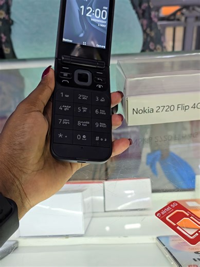 Nokia 2720 Flip 4G: Features and Specifications in Kenya
