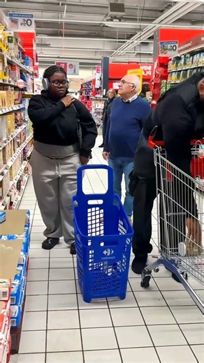 The Funny shopping video